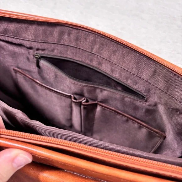 Leather Messenger Bag Vintage 15.6 Inch Laptop Briefcase Satchel Shoulder Bag - Picture 11 of 16